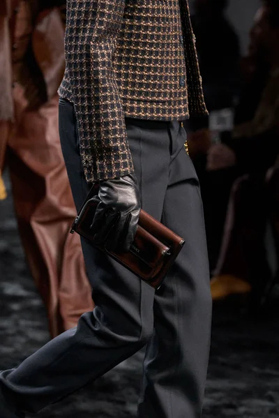 Look 40